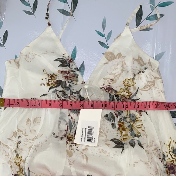 Alice Seville Maxi Dress
Auguste The Label - Picture 9 of 9